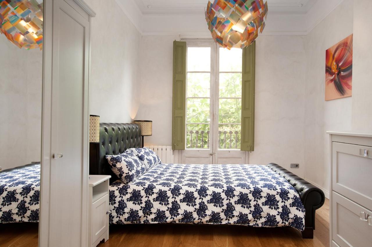 Luxury Barcelona Central City Cosy 3 Bedroom Apartment With Private Terrace Bagian luar foto